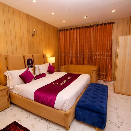 Premier Inn Johar Town Лахор Екстер'єр фото