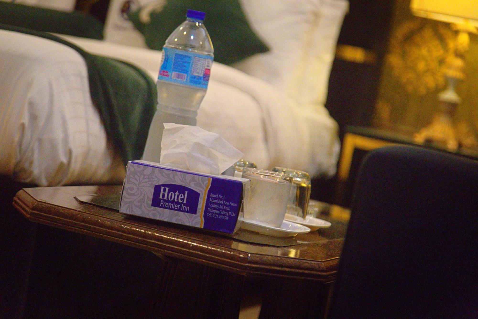 Premier Inn Johar Town Лахор Екстер'єр фото