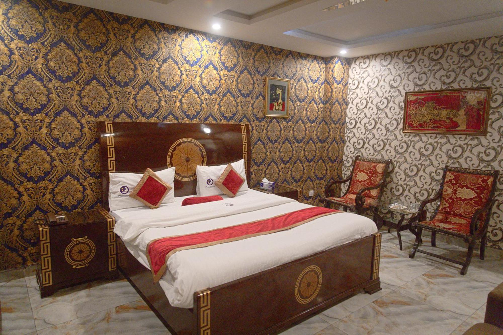 Premier Inn Johar Town Лахор Екстер'єр фото