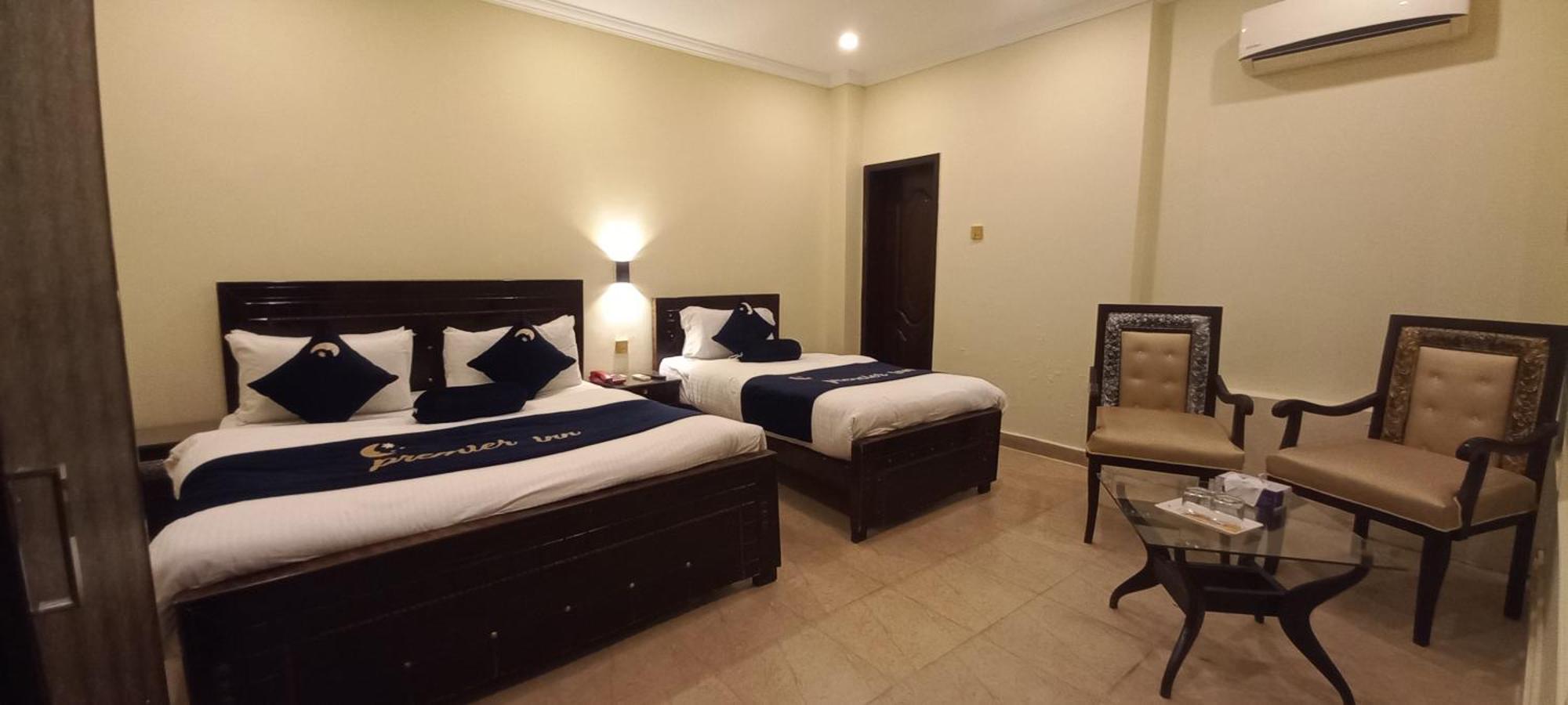 Premier Inn Johar Town Лахор Екстер'єр фото