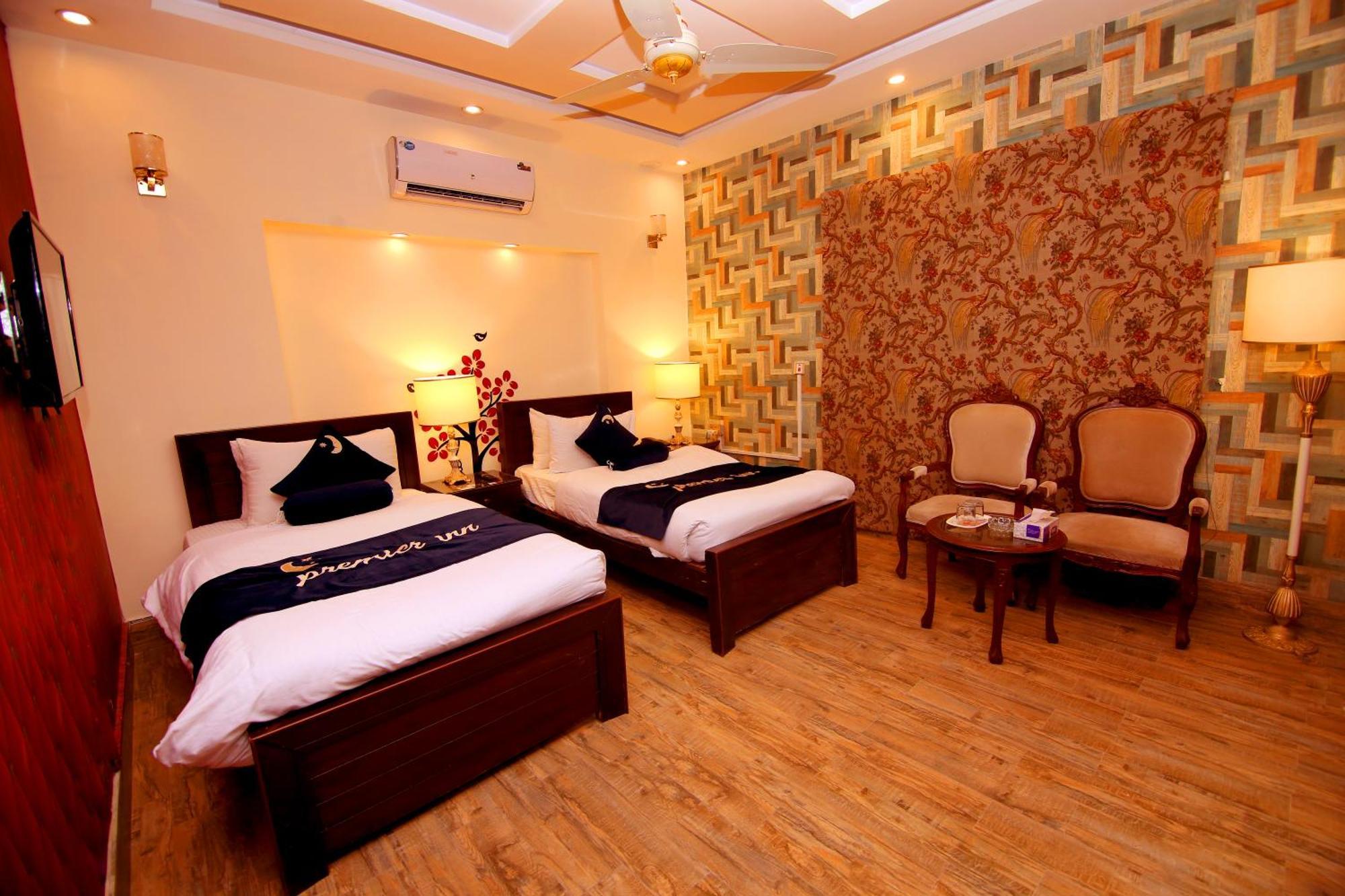 Premier Inn Johar Town Лахор Екстер'єр фото